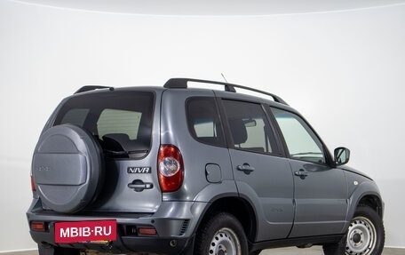 Chevrolet Niva I рестайлинг, 2019 год, 799 000 рублей, 4 фотография