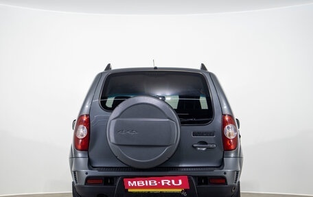 Chevrolet Niva I рестайлинг, 2019 год, 799 000 рублей, 5 фотография