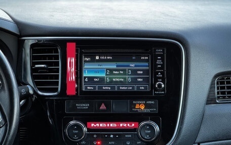 Mitsubishi Outlander III рестайлинг 3, 2017 год, 1 730 000 рублей, 22 фотография