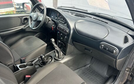 Chevrolet Niva I рестайлинг, 2015 год, 581 000 рублей, 10 фотография