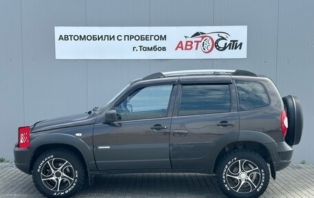 Chevrolet Niva I рестайлинг, 2015 год, 581 000 рублей, 8 фотография