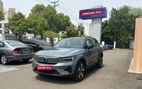 Volvo XC40 I, 2023 год, 2 850 000 рублей, 3 фотография