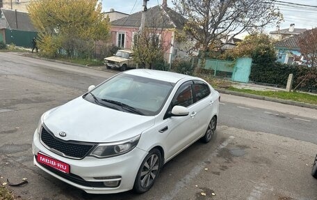 KIA Rio III рестайлинг, 2015 год, 870 000 рублей, 2 фотография