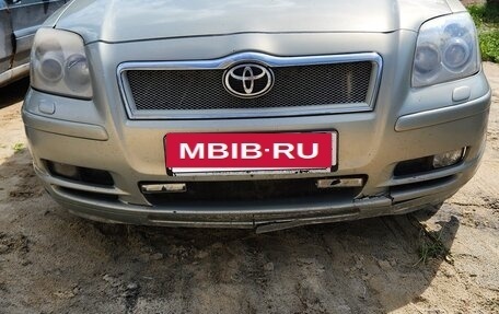 Toyota Avensis III рестайлинг, 2003 год, 595 000 рублей, 6 фотография