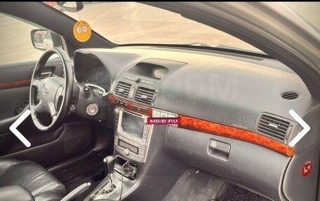 Toyota Avensis III рестайлинг, 2003 год, 595 000 рублей, 24 фотография