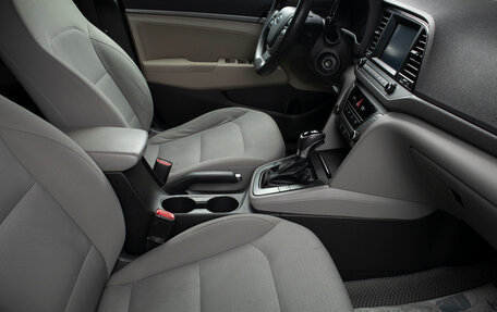 Hyundai Elantra VI рестайлинг, 2017 год, 1 249 000 рублей, 18 фотография