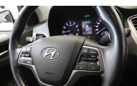 Hyundai Solaris II рестайлинг, 2019 год, 1 180 000 рублей, 8 фотография