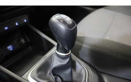 Hyundai Solaris II рестайлинг, 2019 год, 1 180 000 рублей, 12 фотография