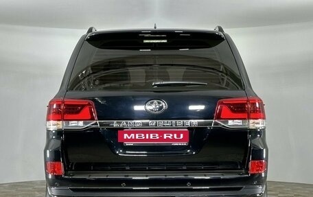 Toyota Land Cruiser 200, 2020 год, 6 697 000 рублей, 5 фотография