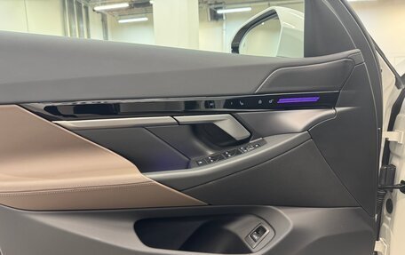 BMW 5 серия, 2024 год, 6 990 000 рублей, 13 фотография