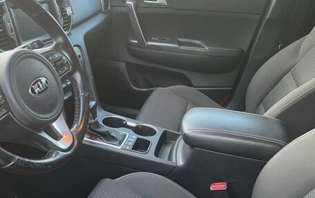 KIA Sportage IV рестайлинг, 2016 год, 1 700 000 рублей, 9 фотография