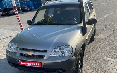 Chevrolet Niva I рестайлинг, 2011 год, 590 000 рублей, 1 фотография