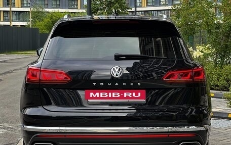Volkswagen Touareg III, 2018 год, 3 990 000 рублей, 6 фотография