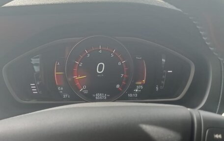 Volvo V40 II рестайлинг, 2019 год, 1 400 000 рублей, 10 фотография