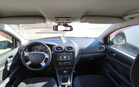 Ford Focus II рестайлинг, 2006 год, 320 000 рублей, 2 фотография