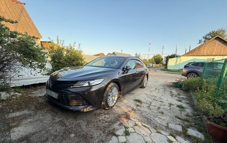 Toyota Camry, 2019 год, 3 200 000 рублей, 25 фотография