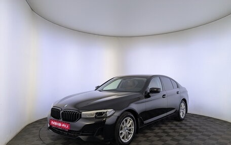 BMW 5 серия, 2021 год, 3 800 000 рублей, 1 фотография