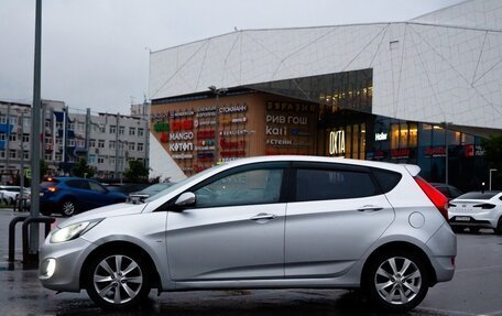 Hyundai Solaris II рестайлинг, 2012 год, 595 000 рублей, 3 фотография