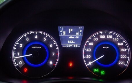 Hyundai Solaris II рестайлинг, 2012 год, 595 000 рублей, 13 фотография
