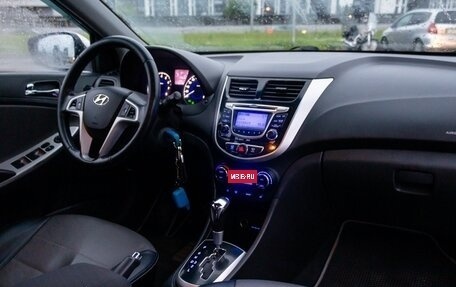 Hyundai Solaris II рестайлинг, 2012 год, 595 000 рублей, 7 фотография