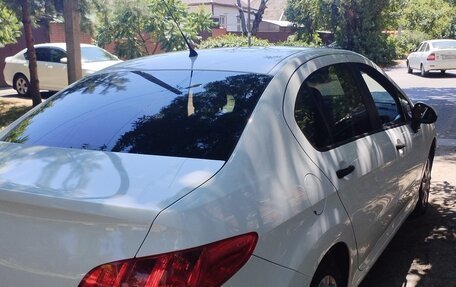 Peugeot 408 I рестайлинг, 2013 год, 400 000 рублей, 3 фотография