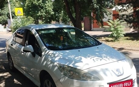 Peugeot 408 I рестайлинг, 2013 год, 400 000 рублей, 2 фотография