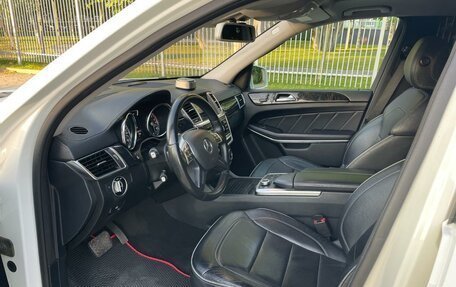 Mercedes-Benz GL-Класс, 2013 год, 2 750 000 рублей, 25 фотография
