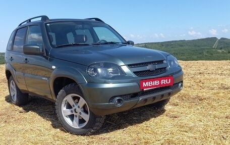 Chevrolet Niva I рестайлинг, 2018 год, 980 000 рублей, 7 фотография