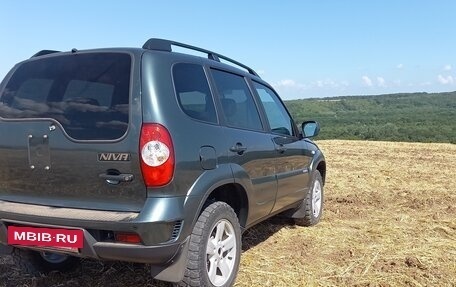 Chevrolet Niva I рестайлинг, 2018 год, 980 000 рублей, 6 фотография