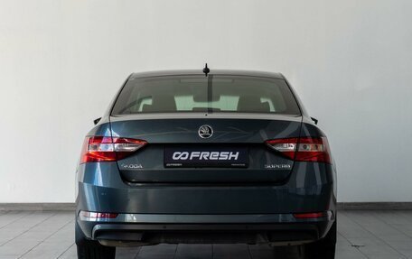 Skoda Superb III рестайлинг, 2017 год, 1 599 000 рублей, 4 фотография