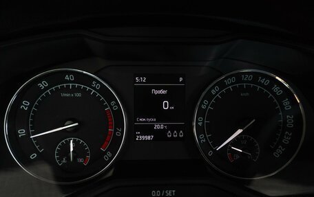 Skoda Superb III рестайлинг, 2017 год, 1 599 000 рублей, 22 фотография