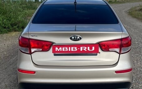 KIA Rio III рестайлинг, 2015 год, 950 000 рублей, 4 фотография