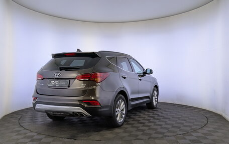 Hyundai Santa Fe III рестайлинг, 2018 год, 2 410 000 рублей, 5 фотография