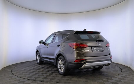 Hyundai Santa Fe III рестайлинг, 2018 год, 2 410 000 рублей, 7 фотография