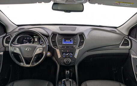 Hyundai Santa Fe III рестайлинг, 2018 год, 2 410 000 рублей, 14 фотография