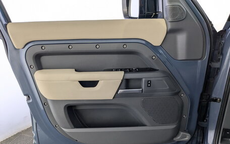 Land Rover Defender II, 2021 год, 5 100 000 рублей, 20 фотография