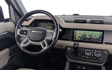 Land Rover Defender II, 2021 год, 5 100 000 рублей, 29 фотография