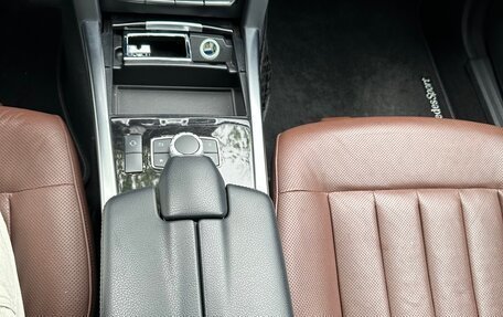 Mercedes-Benz E-Класс, 2015 год, 4 890 000 рублей, 21 фотография