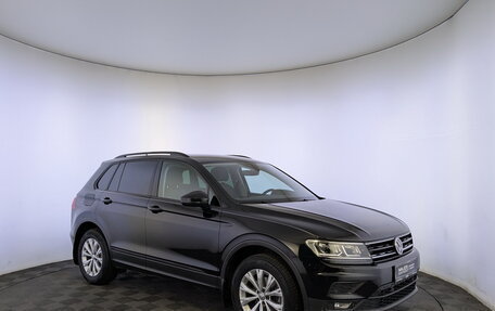 Volkswagen Tiguan II, 2019 год, 2 150 000 рублей, 3 фотография