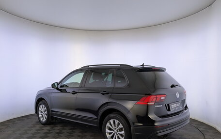 Volkswagen Tiguan II, 2019 год, 2 150 000 рублей, 7 фотография