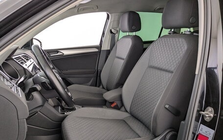 Volkswagen Tiguan II, 2019 год, 2 150 000 рублей, 20 фотография
