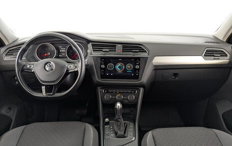 Volkswagen Tiguan II, 2019 год, 2 150 000 рублей, 25 фотография