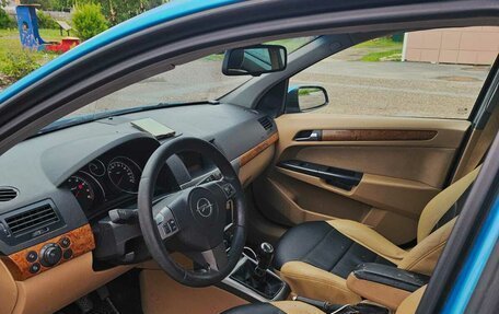 Opel Astra H, 2005 год, 400 000 рублей, 14 фотография