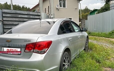Chevrolet Cruze II, 2013 год, 900 000 рублей, 6 фотография