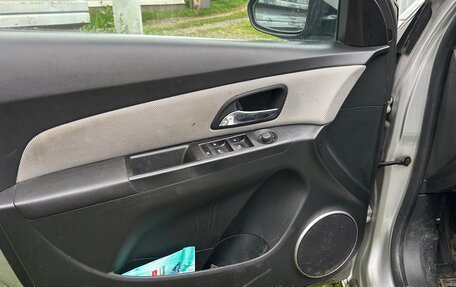 Chevrolet Cruze II, 2013 год, 900 000 рублей, 14 фотография