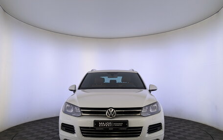 Volkswagen Touareg III, 2014 год, 2 795 000 рублей, 2 фотография