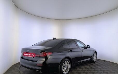 BMW 5 серия, 2021 год, 3 800 000 рублей, 5 фотография