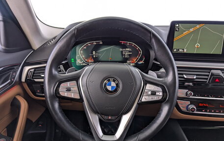 BMW 5 серия, 2021 год, 3 800 000 рублей, 28 фотография