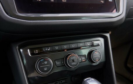 Volkswagen Tiguan II, 2017 год, 2 308 000 рублей, 9 фотография