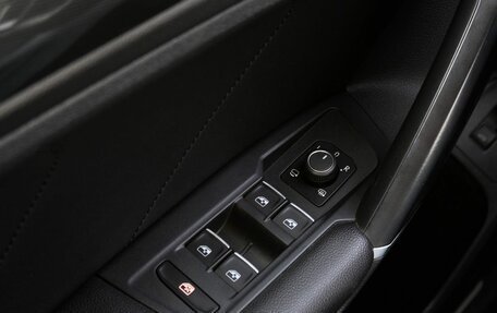 Volkswagen Tiguan II, 2017 год, 2 308 000 рублей, 11 фотография